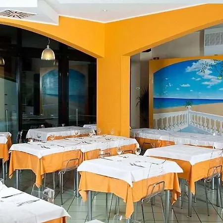 מלון Adriatico סניגליה
